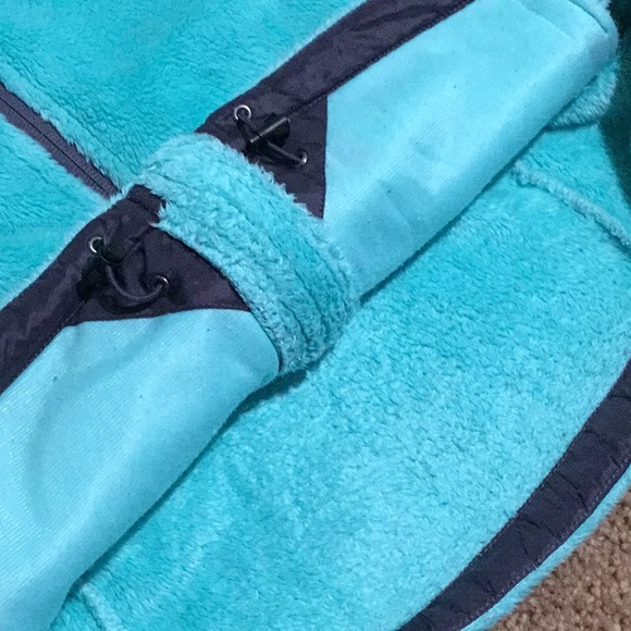 ⭐️ The North Face Aqua Teddy Bear Jacket - Size S - Picture 5 of 11